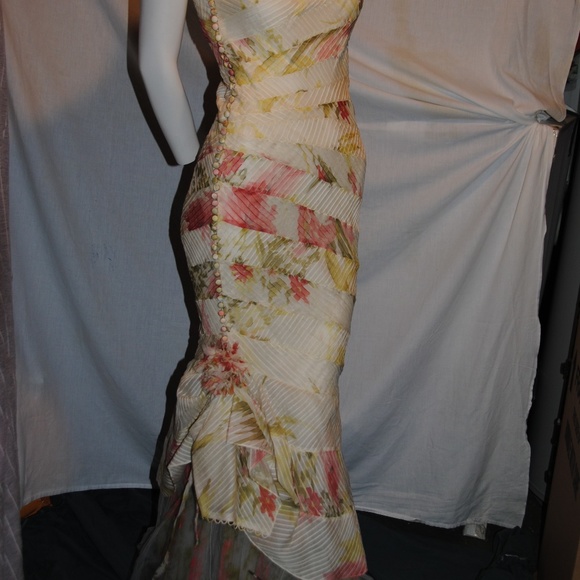 J. Mendel - Picture 1 of 5